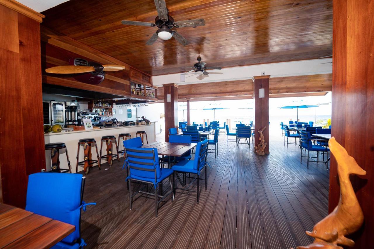 Blue Skies Beach Resort Negril Extérieur photo