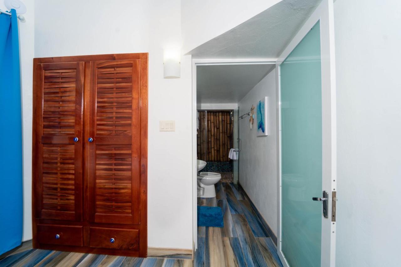 Blue Skies Beach Resort Negril Extérieur photo